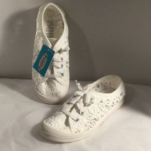 🆕 MAD PAW KIDS SNEAKERS